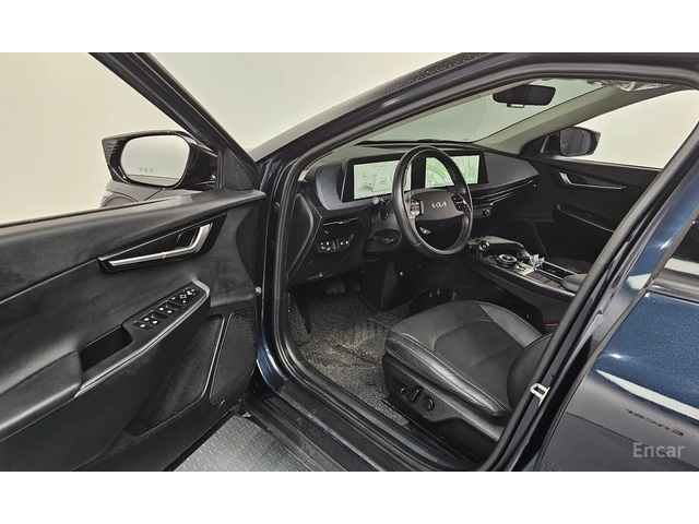 Kia EV6 * 4WD* КОЖА* ПОДГРЕВ* ОБДУХВАНЕ* КАМЕРА* - автомобили, коли, обяви за нови и употребявани 8
