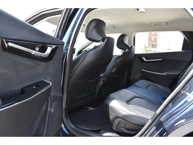 Kia EV6 GT-LINE* 4x4* 360CAM* LINE-ASSIST* DRIVE-SELECT* 2 - автомобили, коли, обяви за нови и употребявани 11