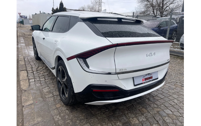 Kia EV6 GT-LINE\77KW\4X4\15KM - автомобили, коли, обяви за нови и употребявани 6