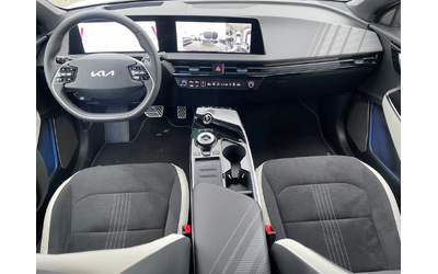 Kia EV6 GT-LINE\77KW\4X4\15KM - автомобили, коли, обяви за нови и употребявани 9