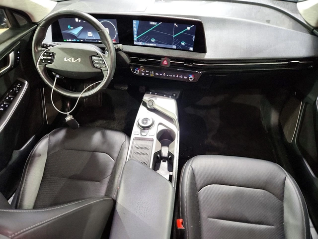 Kia EV6 WIND - автомобили, коли, обяви за нови и употребявани 7