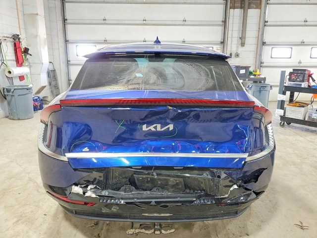 Kia EV6 WIND AWD - автомобили, коли, обяви за нови и употребявани 5
