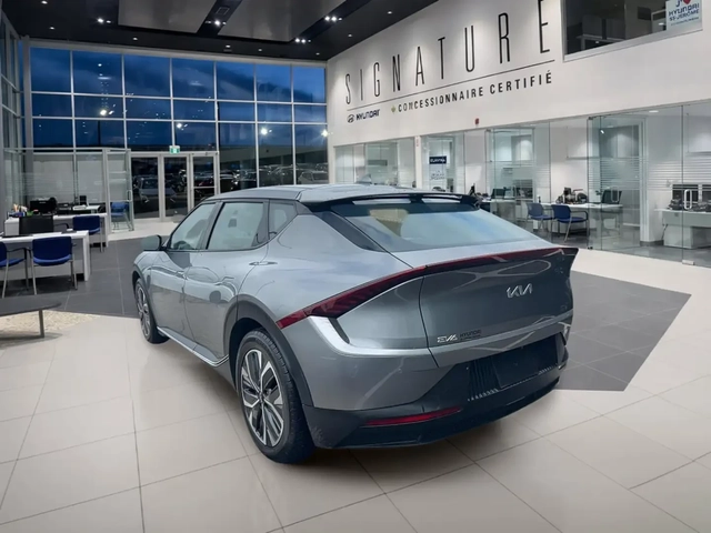 Kia EV6 EV6 - автомобили, коли, обяви за нови и употребявани 6