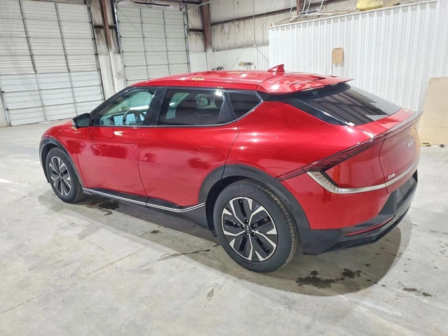 Kia EV6 - автомобили, коли, обяви за нови и употребявани 1