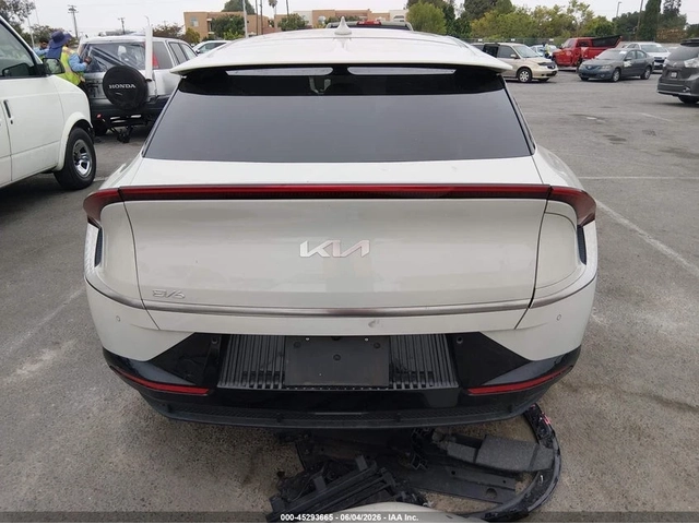 Kia EV6 WIND | KEYLESS | LANE ASSIST | BLIND SPOT | - автомобили, коли, обяви за нови и употребявани 14