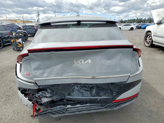 Kia EV6 Wind RWD - автомобили, коли, обяви за нови и употребявани 5
