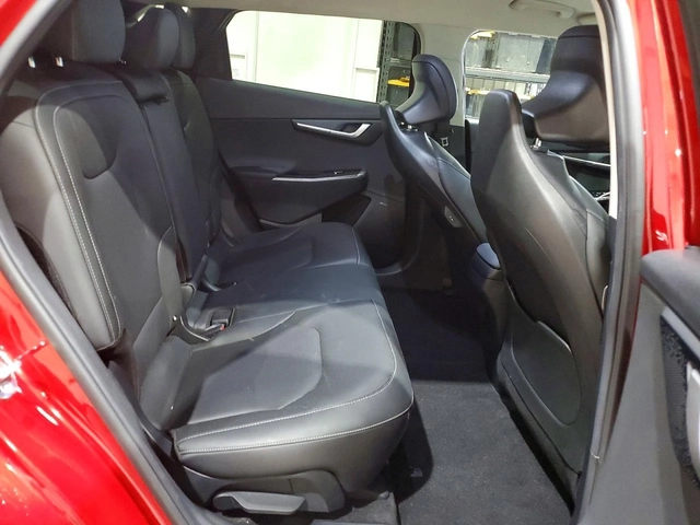Kia EV6 - автомобили, коли, обяви за нови и употребявани 9