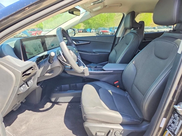 Kia EV6 LIGHT LONG RANGE - автомобили, коли, обяви за нови и употребявани 6