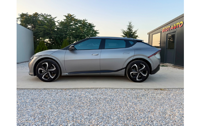 KIA EV6 - автомобили, коли, обяви за нови и употребявани 7