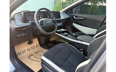 KIA EV6 - автомобили, коли, обяви за нови и употребявани 8