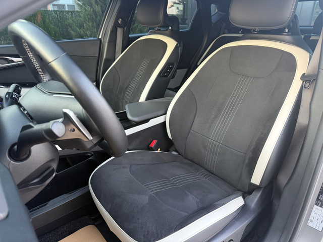 KIA EV6 - автомобили, коли, обяви за нови и употребявани 9