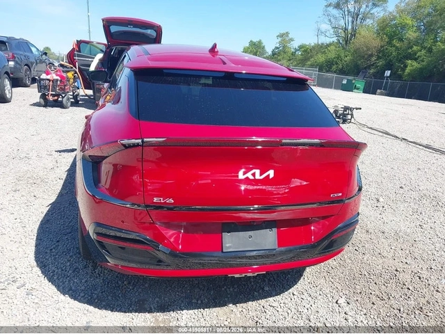 Kia EV6 2022 KIA EV6 GT-LINE - автомобили, коли, обяви за нови и употребявани 8