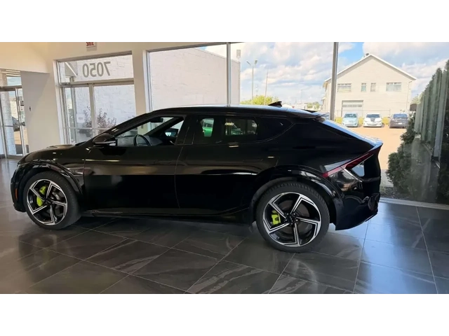 Kia EV6 2024 GT* 39 000km* Фиксирана цена - автомобили, коли, обяви за нови и употребявани 1