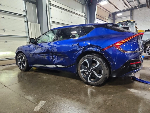 Kia EV6 * GT LINE* AWD* - автомобили, коли, обяви за нови и употребявани 5