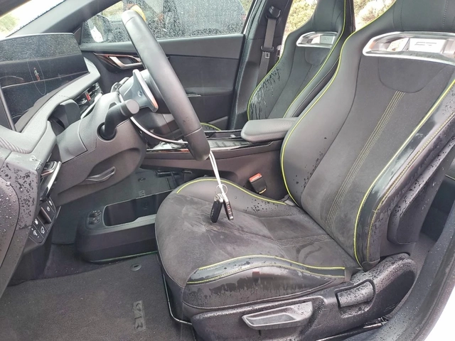 Kia EV6 2023 KIA EV6 GT - автомобили, коли, обяви за нови и употребявани 6
