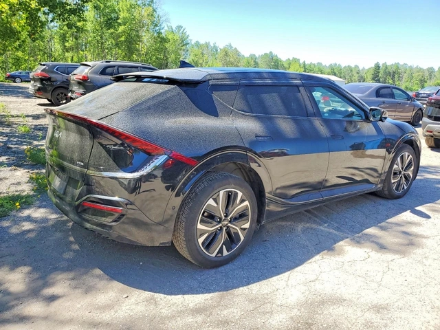 Kia EV6 2022 KIA EV6 GT LINE - автомобили, коли, обяви за нови и употребявани 3