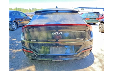 kia-ev6 - 4