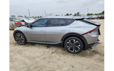 kia-ev6 - 5