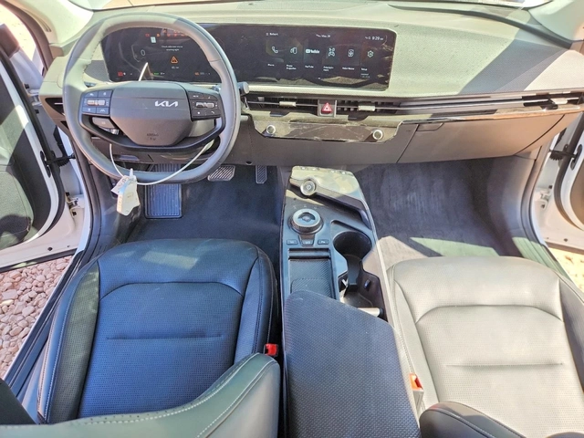 Kia EV6 2025 KIA EV6 WIND - автомобили, коли, обяви за нови и употребявани 10