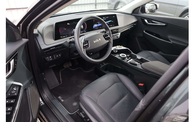 Kia EV6 EV6 - автомобили, коли, обяви за нови и употребявани 26