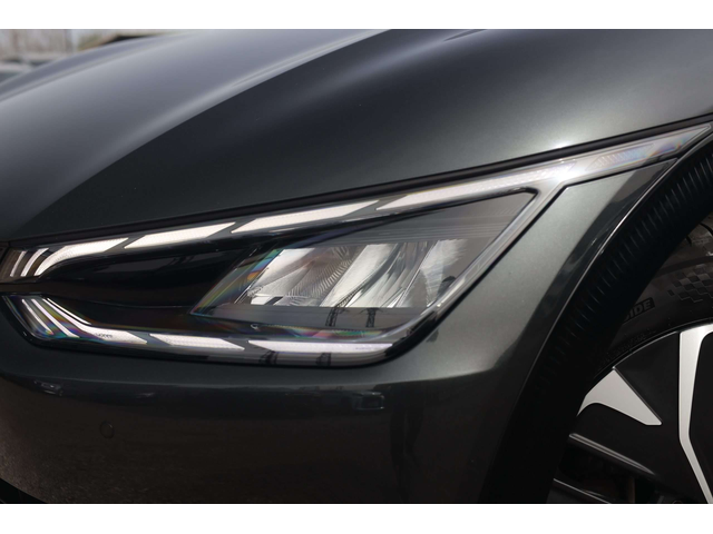 Kia EV6 EV6 - автомобили, коли, обяви за нови и употребявани 3