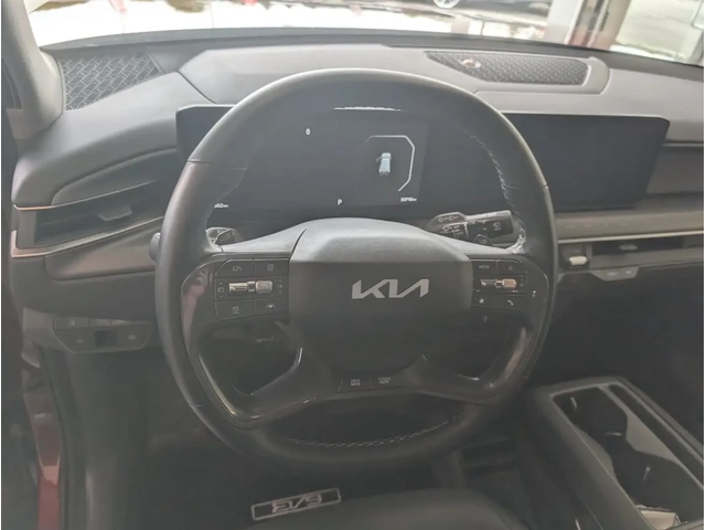 Kia EV9 EV9 - автомобили, коли, обяви за нови и употребявани 11