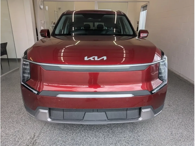 Kia EV9 EV9 - автомобили, коли, обяви за нови и употребявани 3