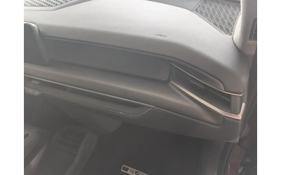 Kia EV9 EV9 - автомобили, коли, обяви за нови и употребявани 7