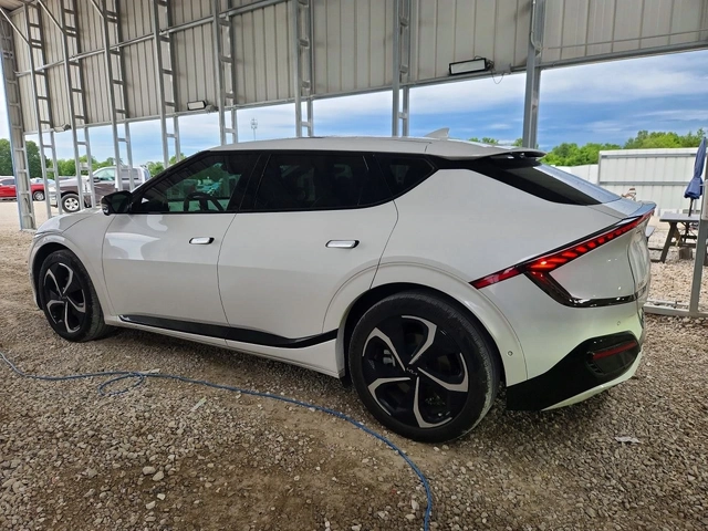 Kia EV9 GT LINE | 4X4 - автомобили, коли, обяви за нови и употребявани 2