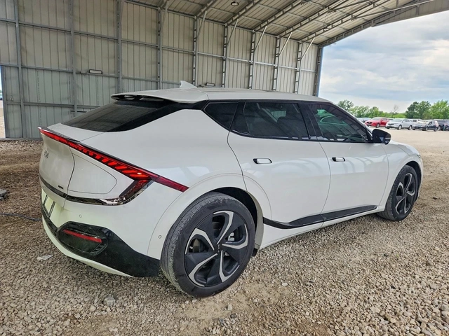 Kia EV9 GT LINE | 4X4 - автомобили, коли, обяви за нови и употребявани 3