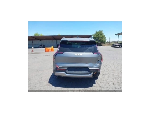 Kia EV9 Wind - автомобили, коли, обяви за нови и употребявани 14