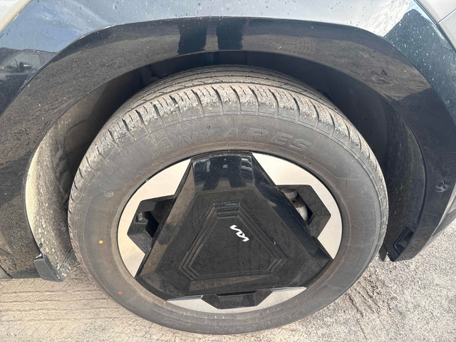 Kia EV9 AWD - автомобили, коли, обяви за нови и употребявани 6