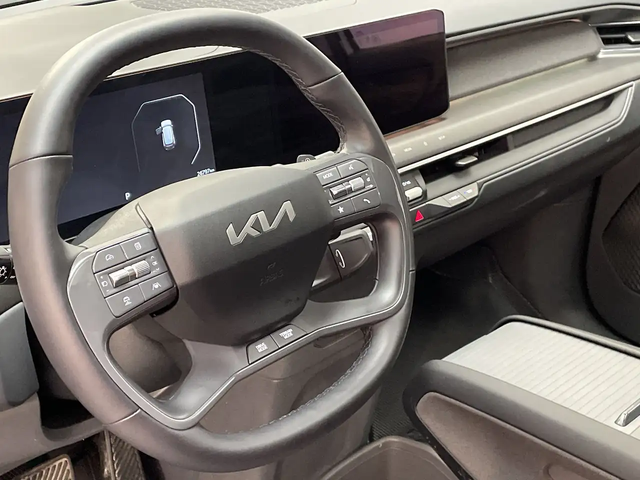 Kia EV9 Land w/Premium Package | LEATHER | SUNROOF | 360 C All Wheel Drive - автомобили, коли, обяви за нови и употребявани 10