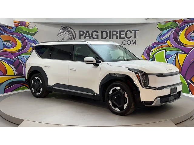 Kia EV9 Land w/Premium Package | LEATHER | SUNROOF | 360 C All Wheel Drive - автомобили, коли, обяви за нови и употребявани 1