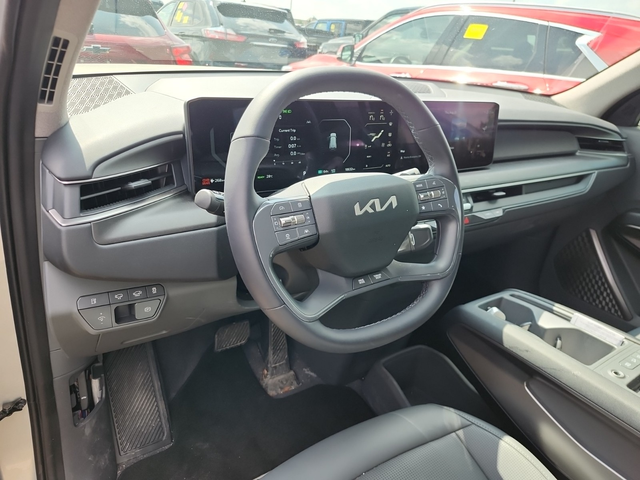 Kia EV9 N/A AWD - автомобили, коли, обяви за нови и употребявани 9