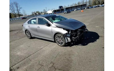 kia-forte-1-6l-4-front-wheel-drive - 0