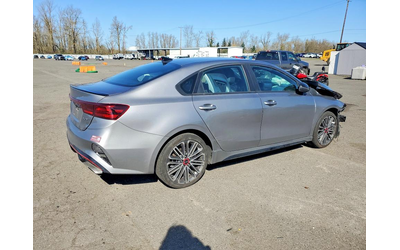 kia-forte-1-6l-4-front-wheel-drive - 3