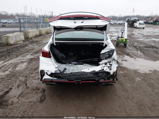 Kia Forte 1.6L I-4 DI, DOHC, VVT, TURBO, 201HP Front Wheel Drive - автомобили, коли, обяви за нови и употребявани 15