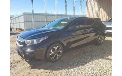 kia-forte-2-0l-4-front-wheel-drive - 0