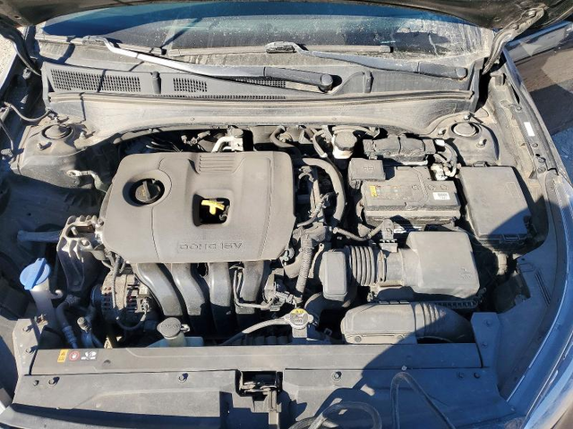 Kia Forte 2.0L 4 Front-wheel Drive - автомобили, коли, обяви за нови и употребявани 10