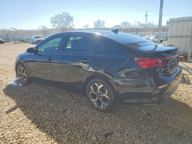 Kia Forte 2.0L 4 Front-wheel Drive - автомобили, коли, обяви за нови и употребявани 1