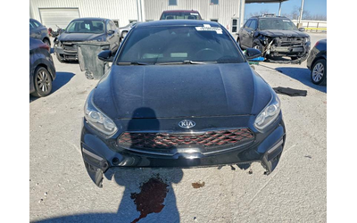 kia-forte-2-0l-4-front-wheel-drive - 5