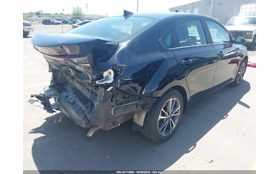 kia-forte-2-0l-i-4-dohc-vvt-147hp-front-wheel-drive - 3