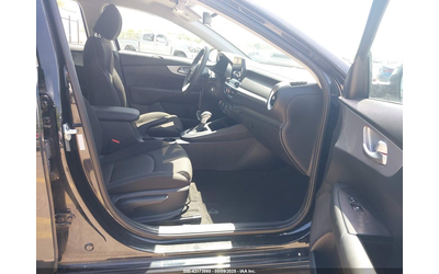 kia-forte-2-0l-i-4-dohc-vvt-147hp-front-wheel-drive - 4