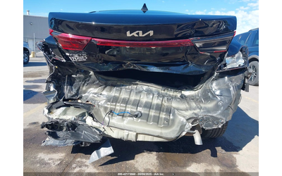 kia-forte-2-0l-i-4-dohc-vvt-147hp-front-wheel-drive - 5