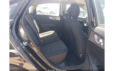 Kia Forte 2.0L I-4 DOHC, VVT, 147HP Front Wheel Drive - автомобили, коли, обяви за нови и употребявани 7