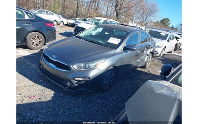 kia-forte-2-0l-i-4-dohc-vvt-147hp-front-wheel-drive - 1