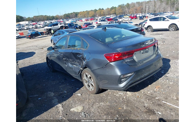 kia-forte-2-0l-i-4-dohc-vvt-147hp-front-wheel-drive - 2