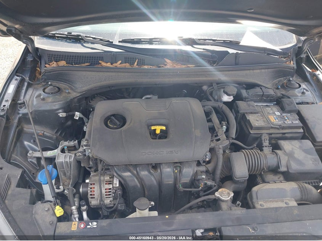 Kia Forte 2.0L I-4 DOHC, VVT, 147HP Front Wheel Drive - автомобили, коли, обяви за нови и употребявани 9