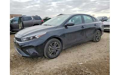 kia-forte-2-l-4-front-wheel-drive - 0